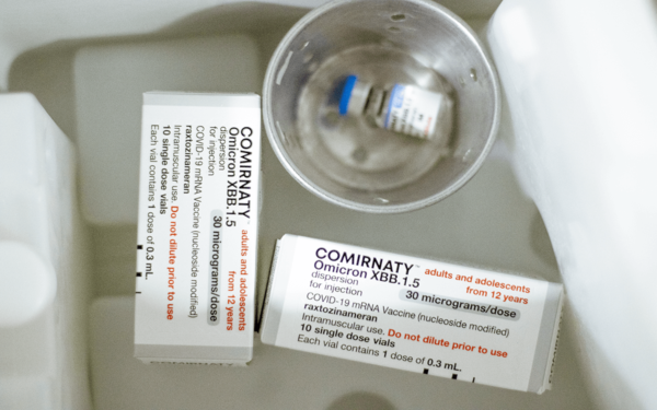 VACUNACIÓN COMIRNATY 30MCG COVID-19 XBB1.5 OMICRON